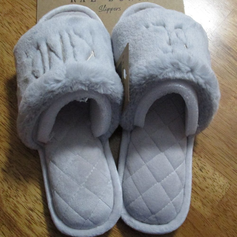 New Rae Dunn BE KIND Womens Gray Slide Slippers - Picture 3 of 16